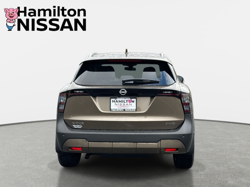 New 2025 Nissan Kicks SV SUV