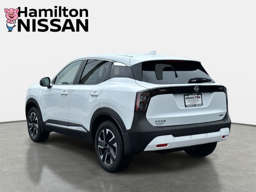 New 2025 Nissan Kicks SV SUV