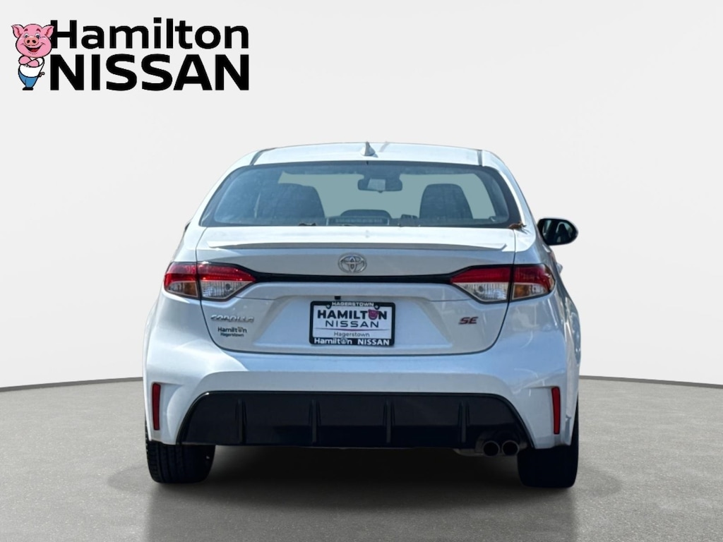 Used 2024 Toyota Corolla SE Sedan