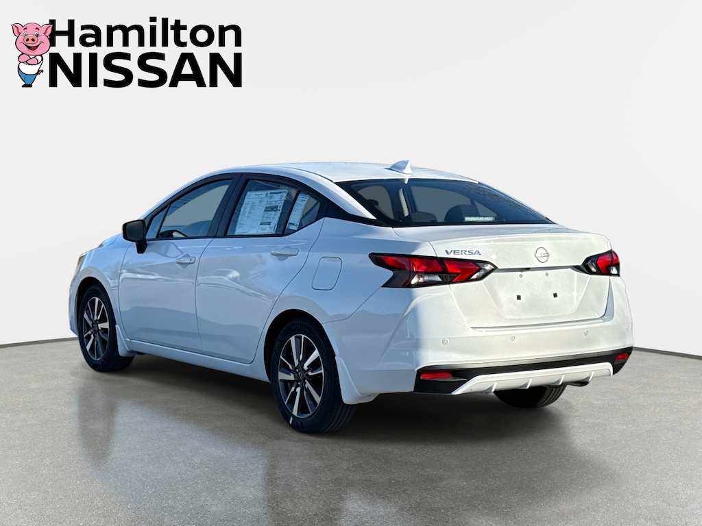 New 2025 Nissan Versa 1.6 SV Sedan