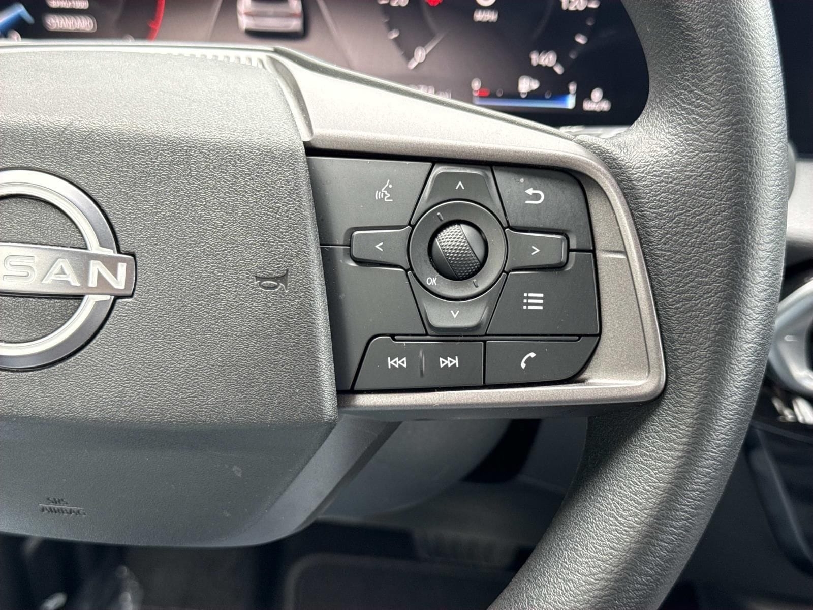 2026 Nissan Sentra SV - Photo 14