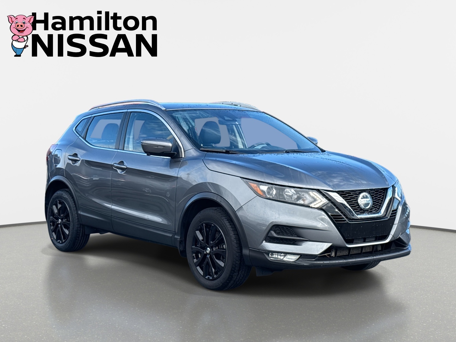2022 Nissan Rogue Sport SV's photo