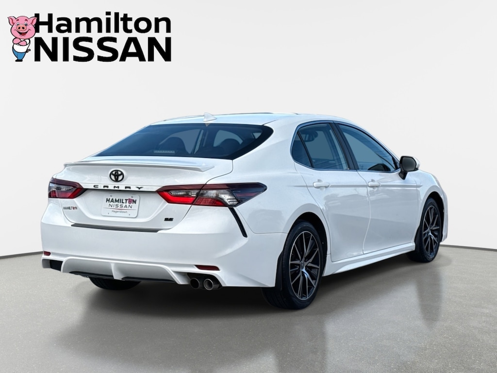 Used 2024 Toyota Camry SE Sedan