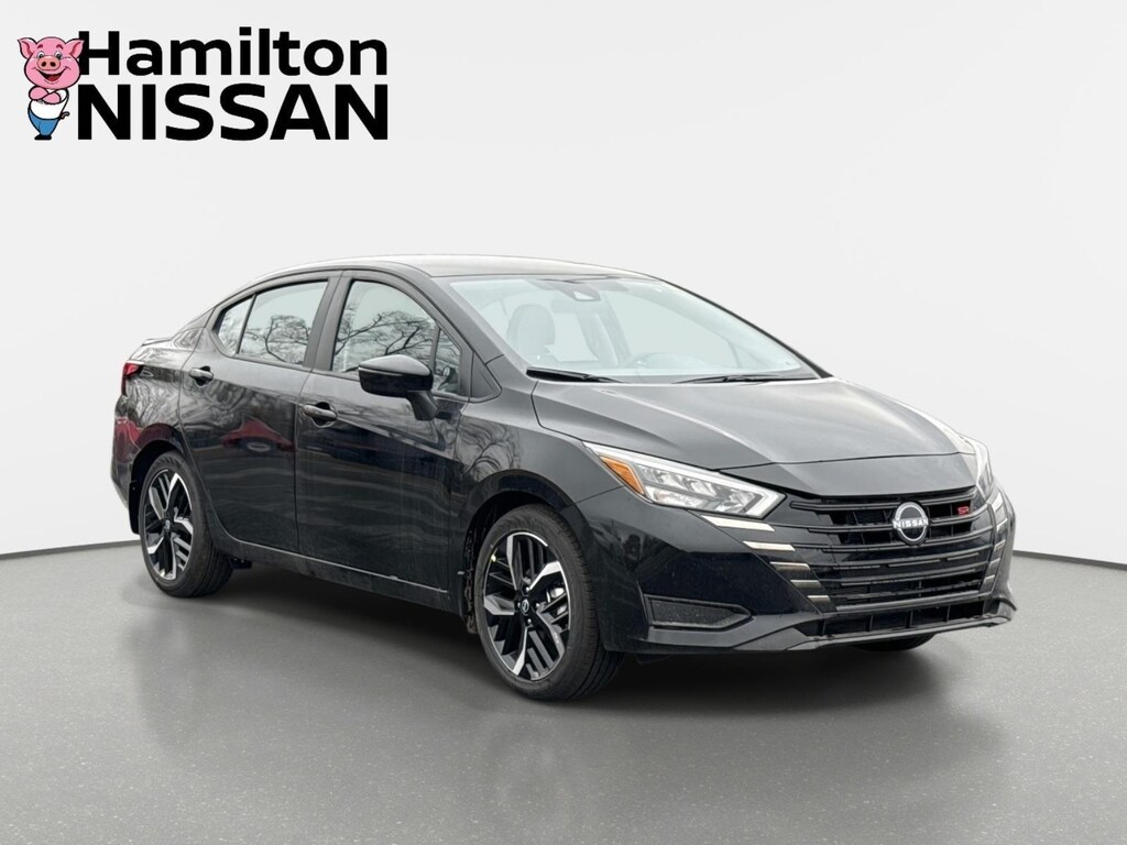 New 2025 Nissan Versa 1.6 SR Sedan
