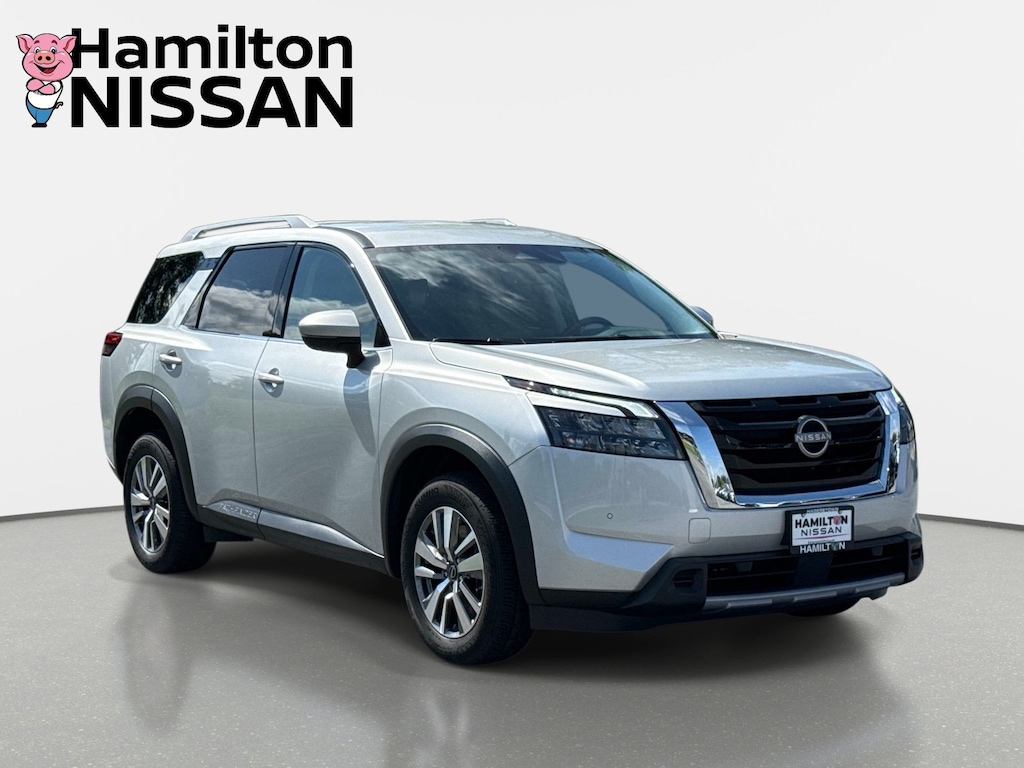 Used 2025 Nissan Pathfinder SL SUV