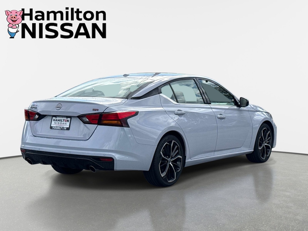 Used 2024 Nissan Altima 2.5 SR Sedan