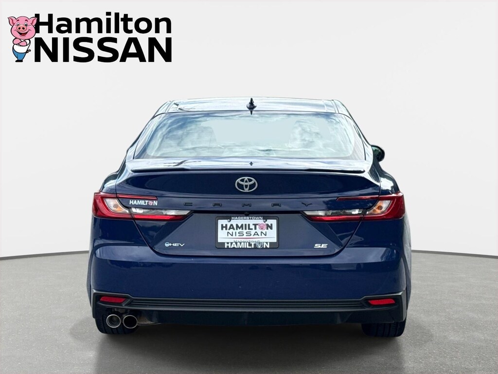 Used 2025 Toyota Camry SE Sedan
