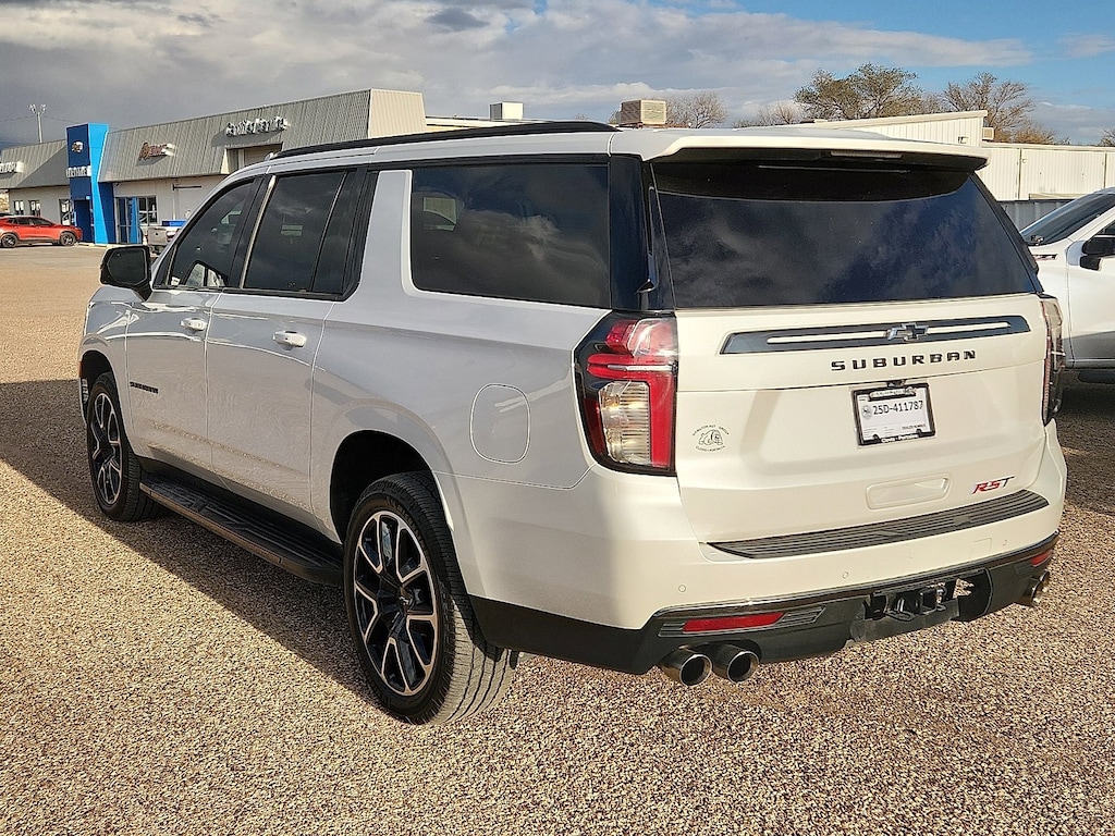 Used 2022 Chevrolet Suburban RST Sport Utility