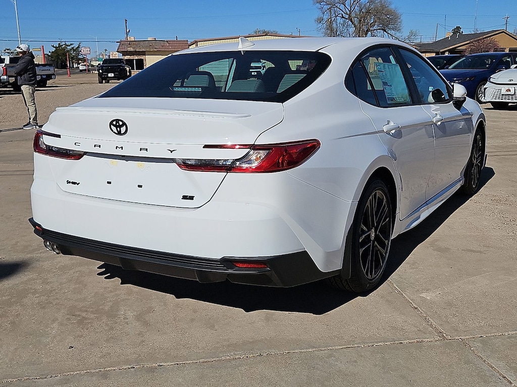 New 2026 Toyota Camry SE Sedan