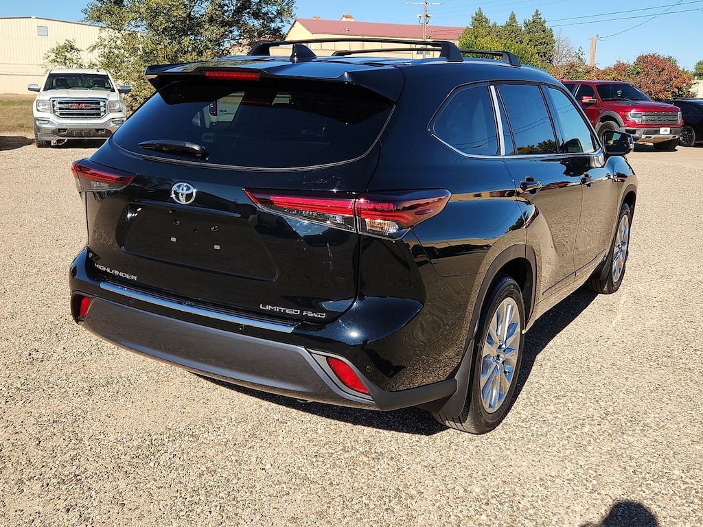 New 2026 Toyota Highlander Limited SUV