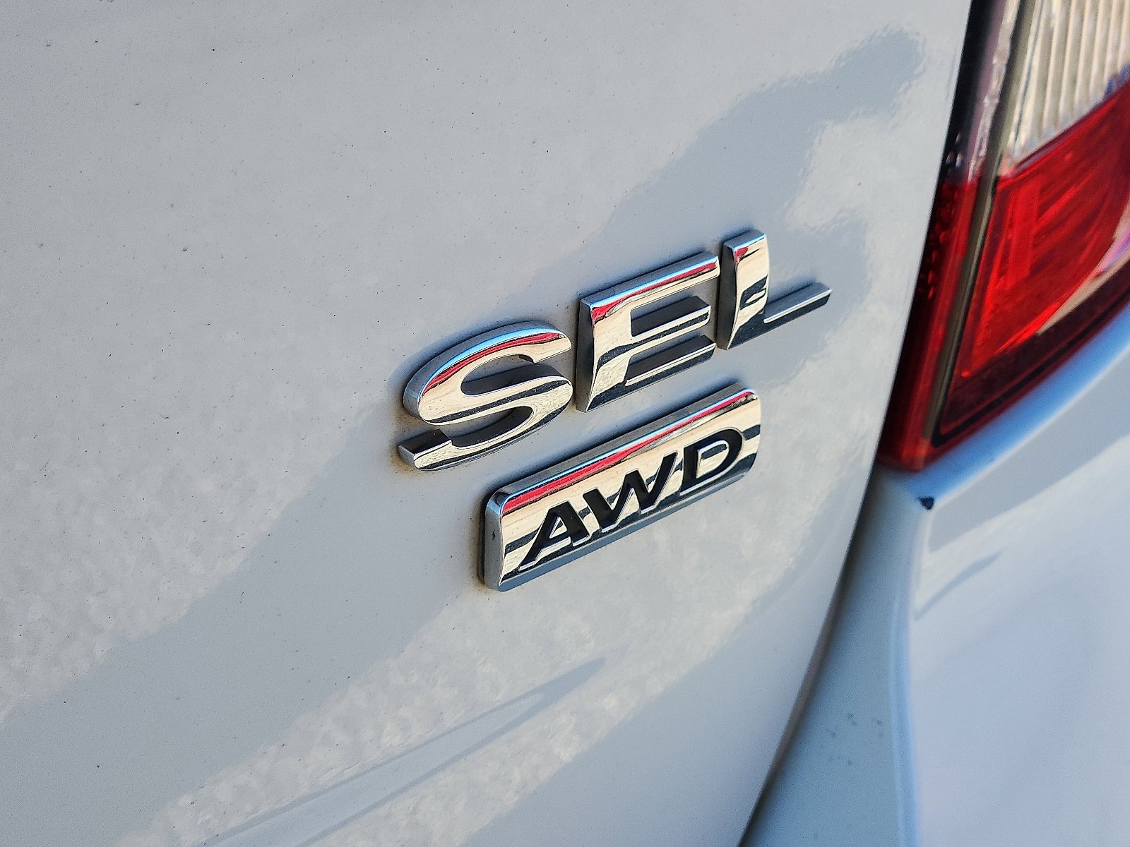 2013 Ford Edge SEL Sport photo 4