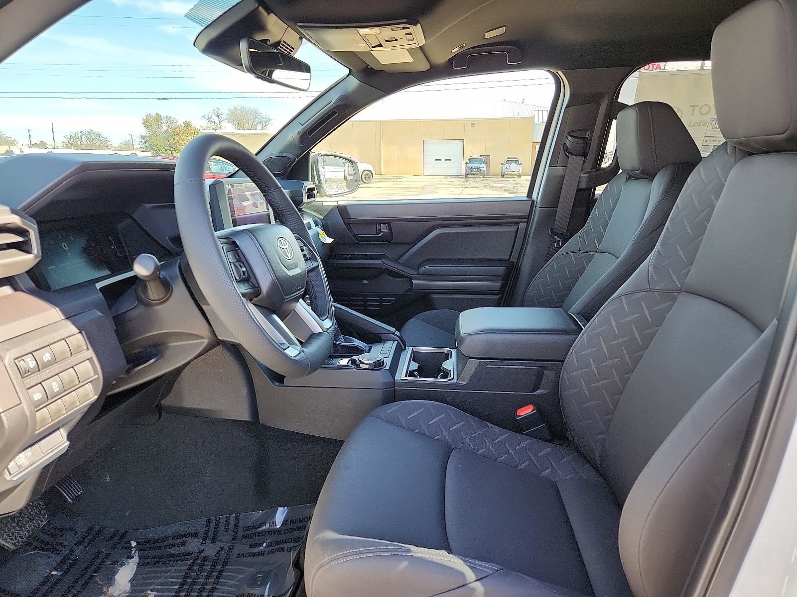 2026 Toyota Tacoma SR5 - Photo 11