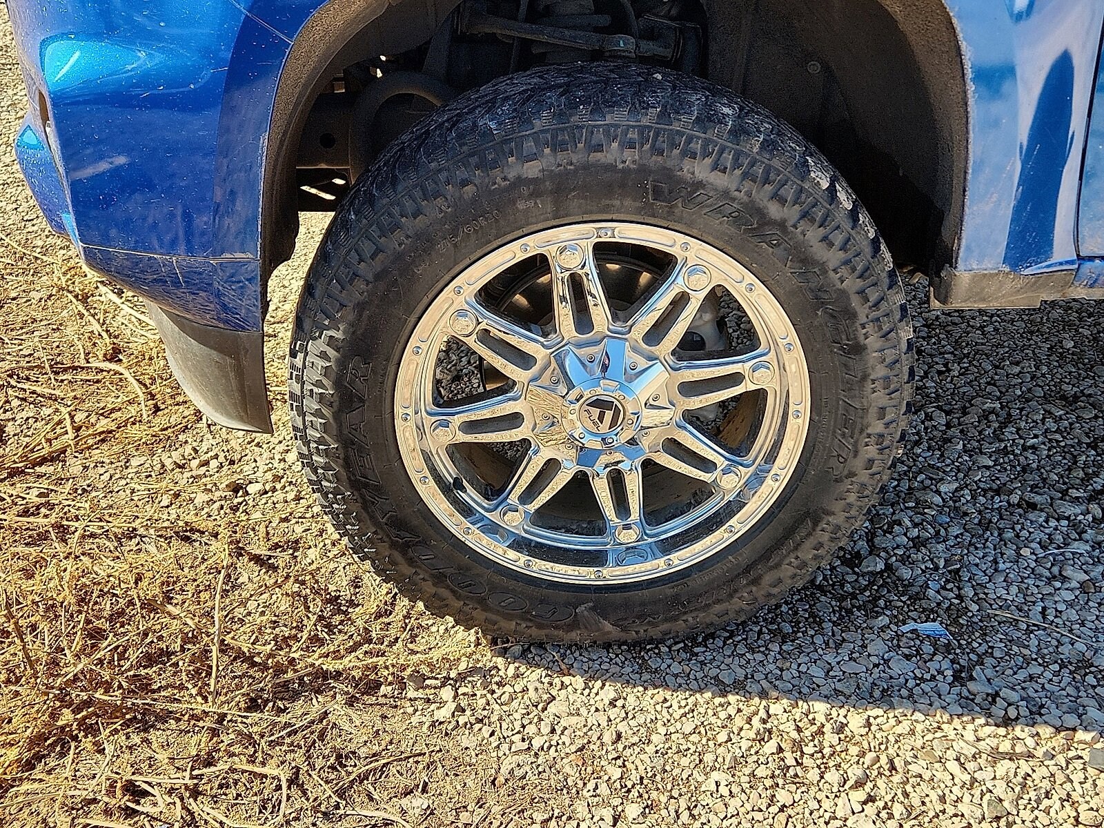 2022 Gmc Canyon Elevation Standard photo 2