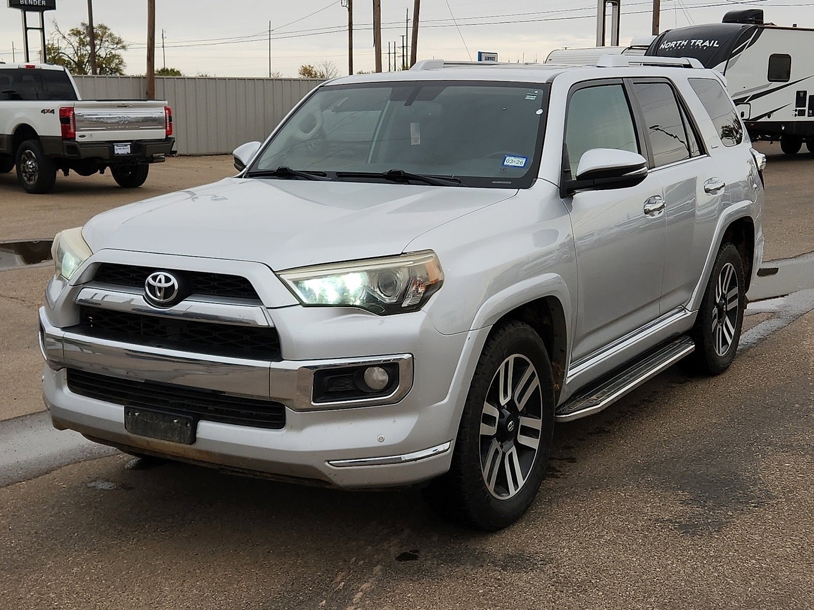 2016 Toyota 4Runner Limited's photo