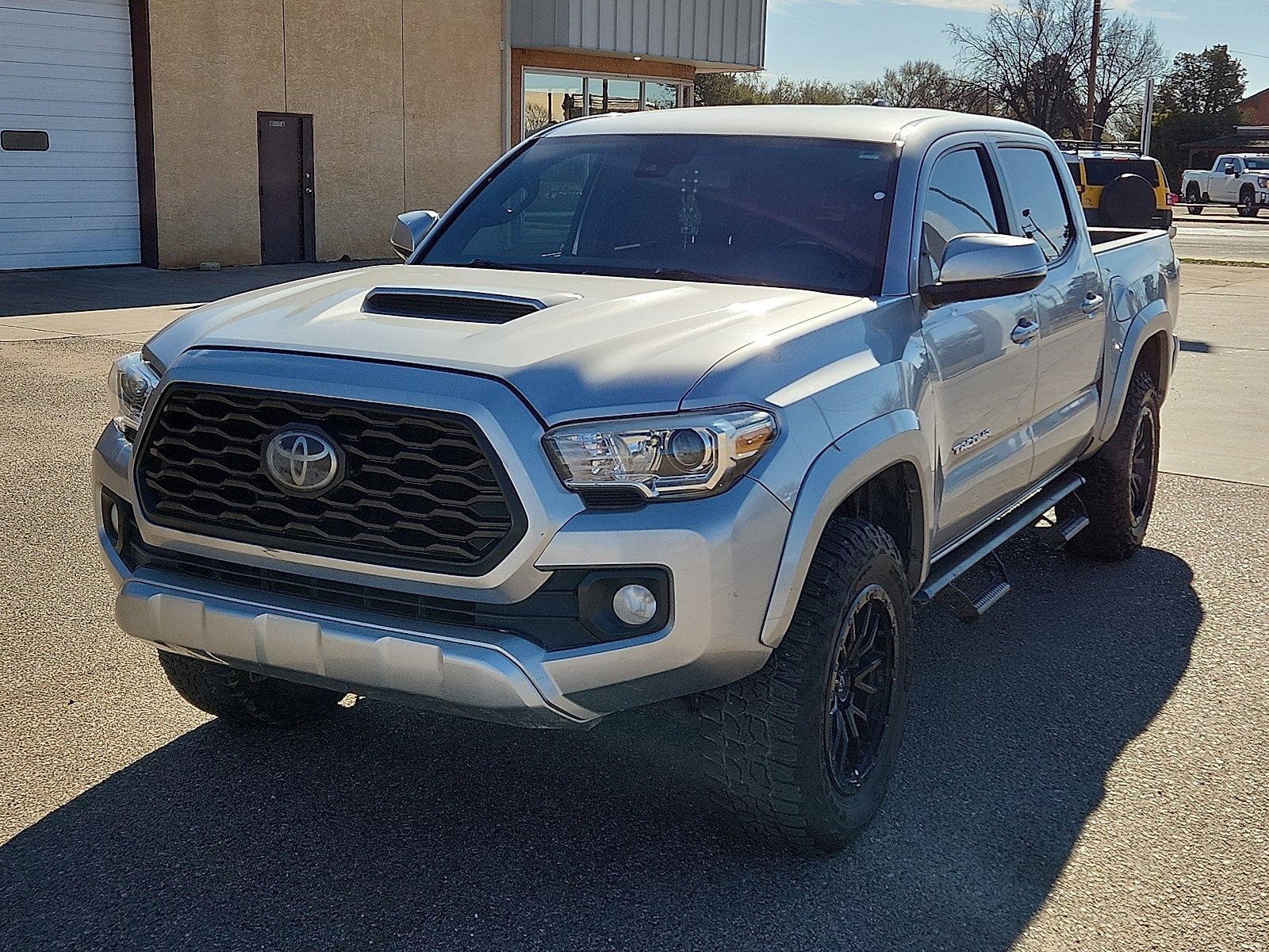2022 Toyota Tacoma TRD Sport's photo