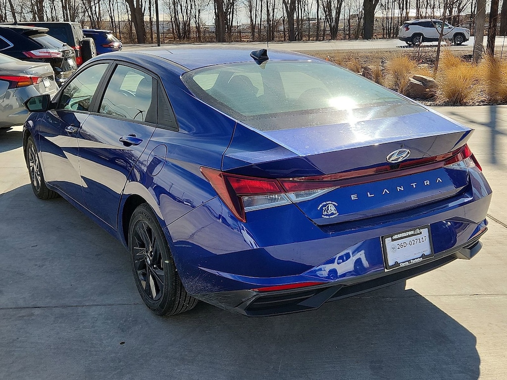 Used 2023 Hyundai Elantra SEL Sedan