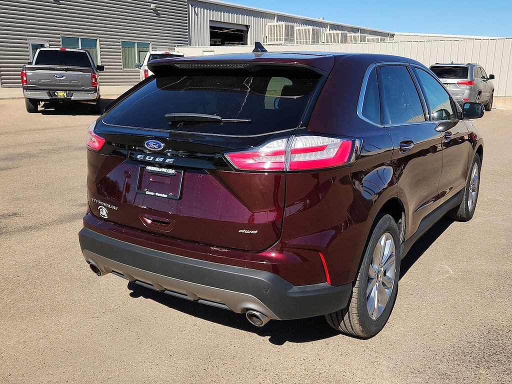 Used 2024 Ford Edge Titanium Sport Utility