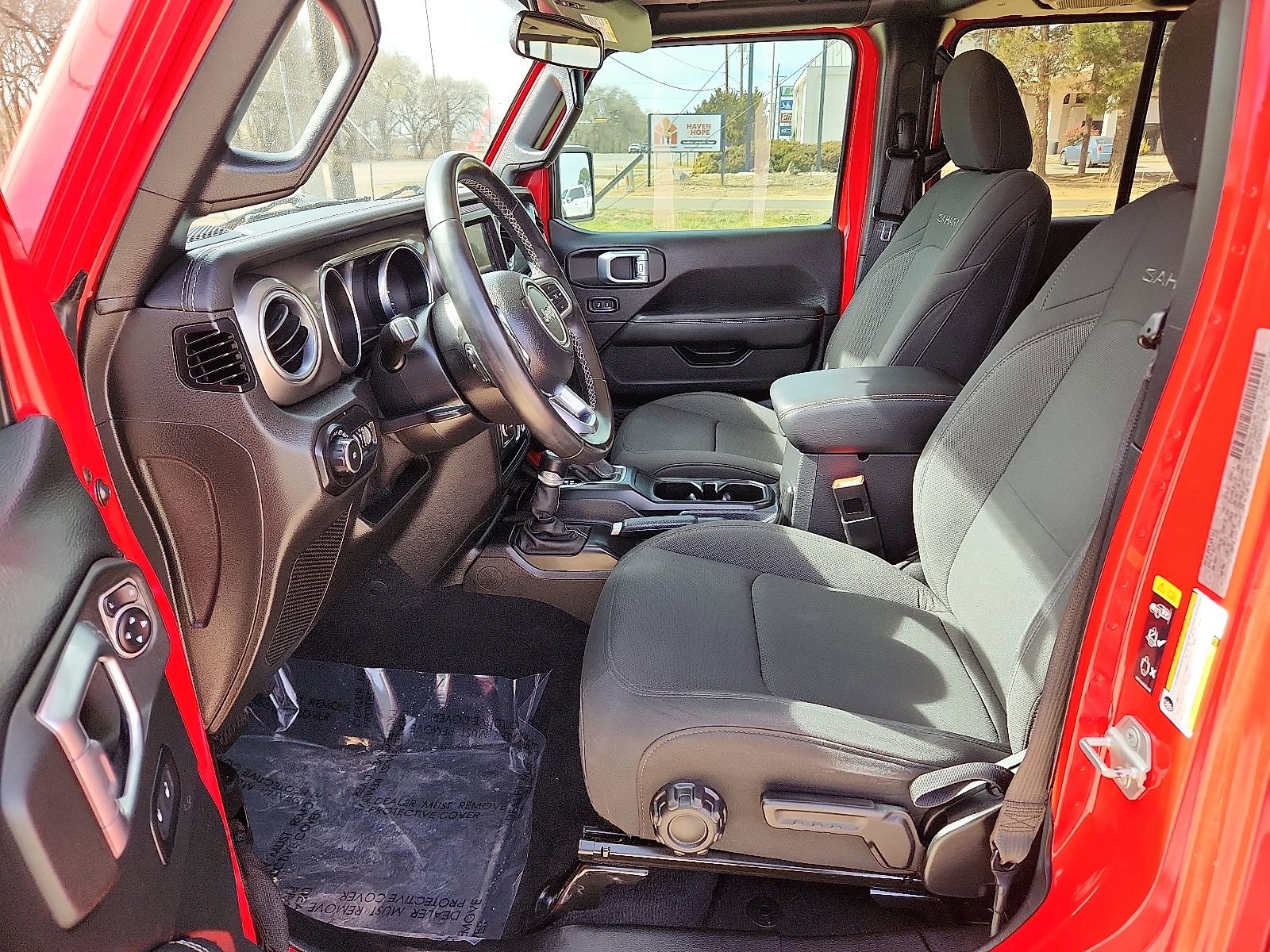 2020 Jeep Wrangler Unlimited Sahara - Photo 10