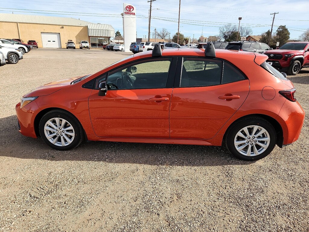 New 2026 Toyota Corolla Hatchback SE Hatchback