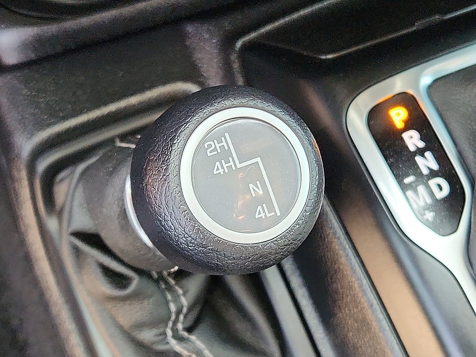 2020 Jeep Wrangler Unlimited Sahara - Photo 19