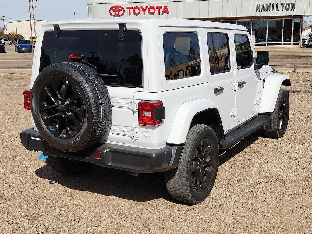 Used 2022 Jeep Wrangler Unlimited Sahara Sport Utility