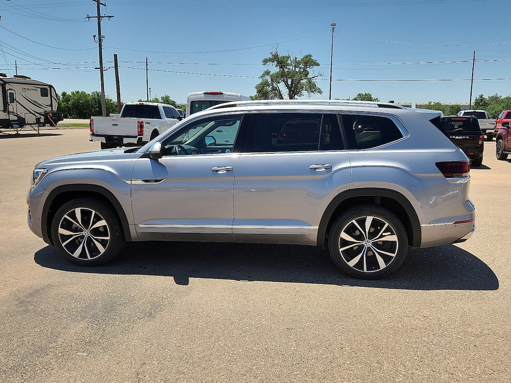 Used 2024 Volkswagen Atlas 2.0T SEL Premium R-Line Sport Utility