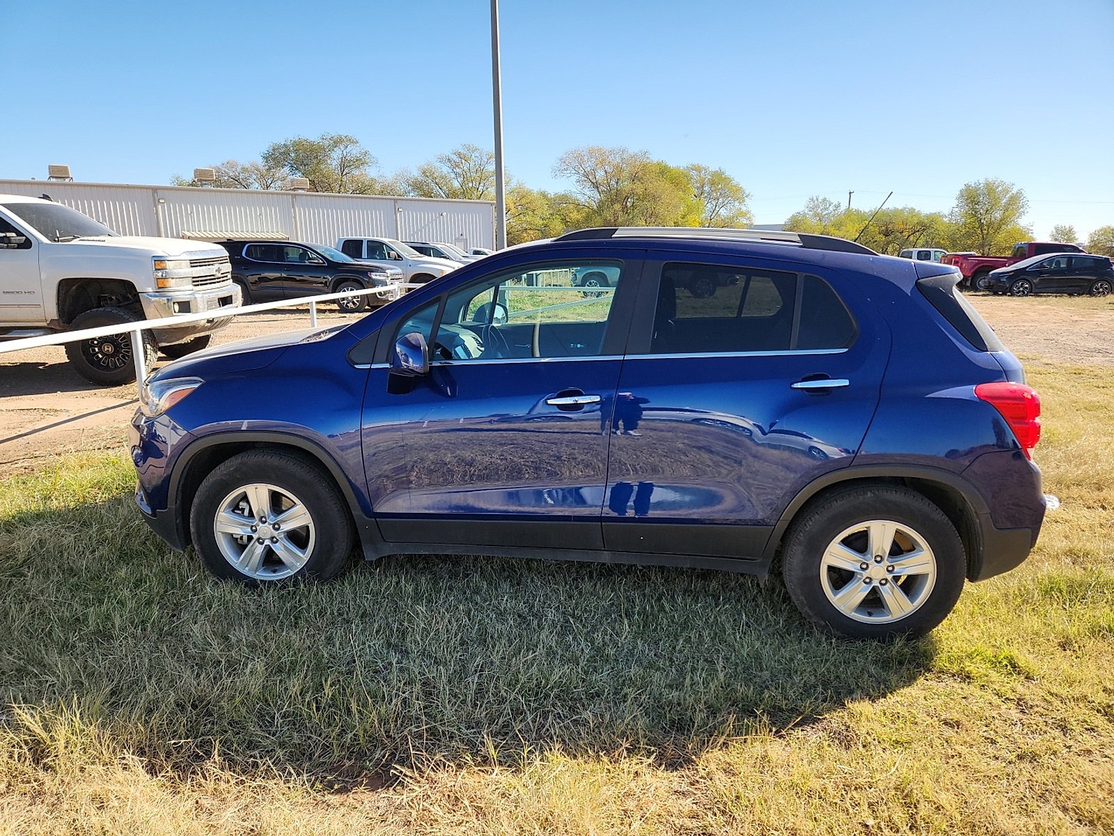 Used 2017 Chevrolet Trax LT with VIN 3GNCJLSB0HL203504 for sale in Clovis, NM