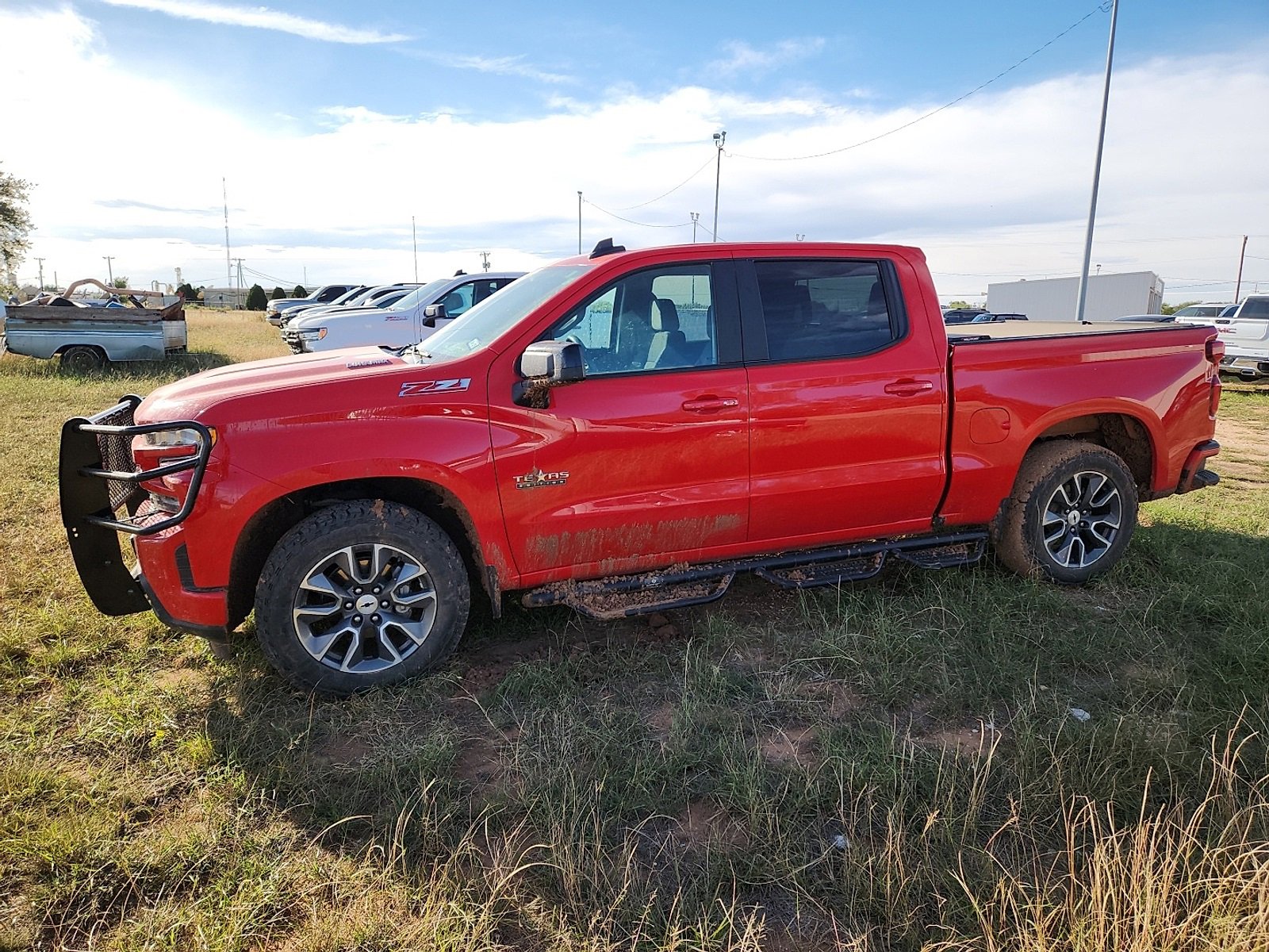 2021 Chevrolet Silverado 1500 RST photo 2