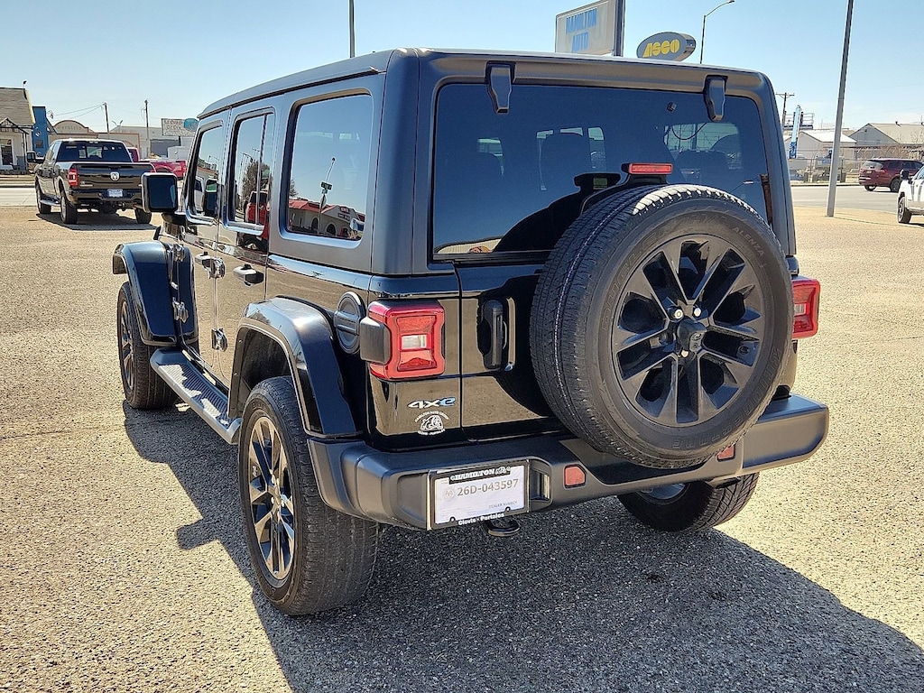 Used 2021 Jeep Wrangler Unlimited Sahara Sport Utility