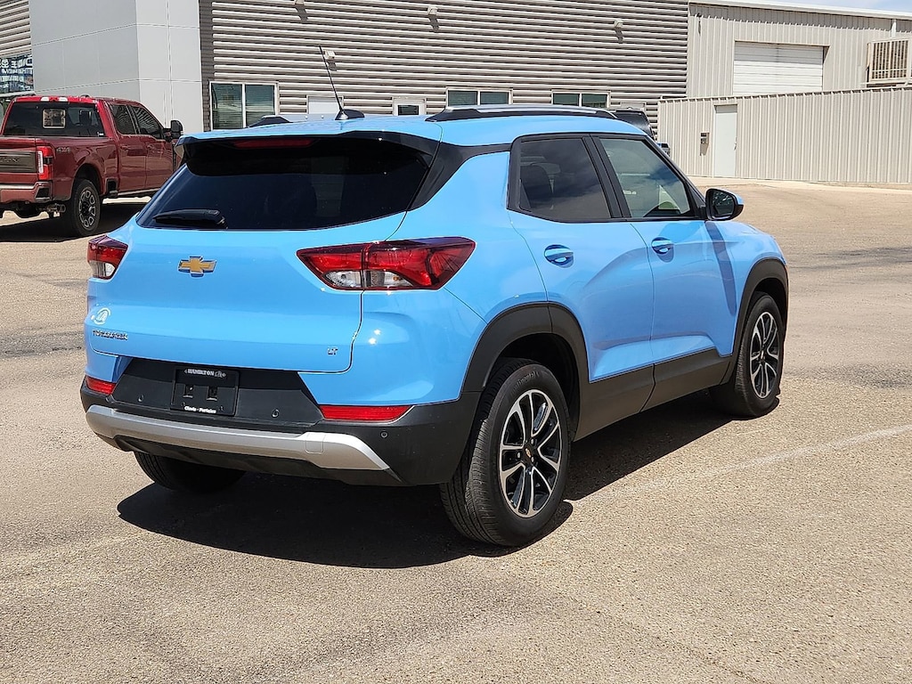 Used 2024 Chevrolet Trailblazer LT Sport Utility
