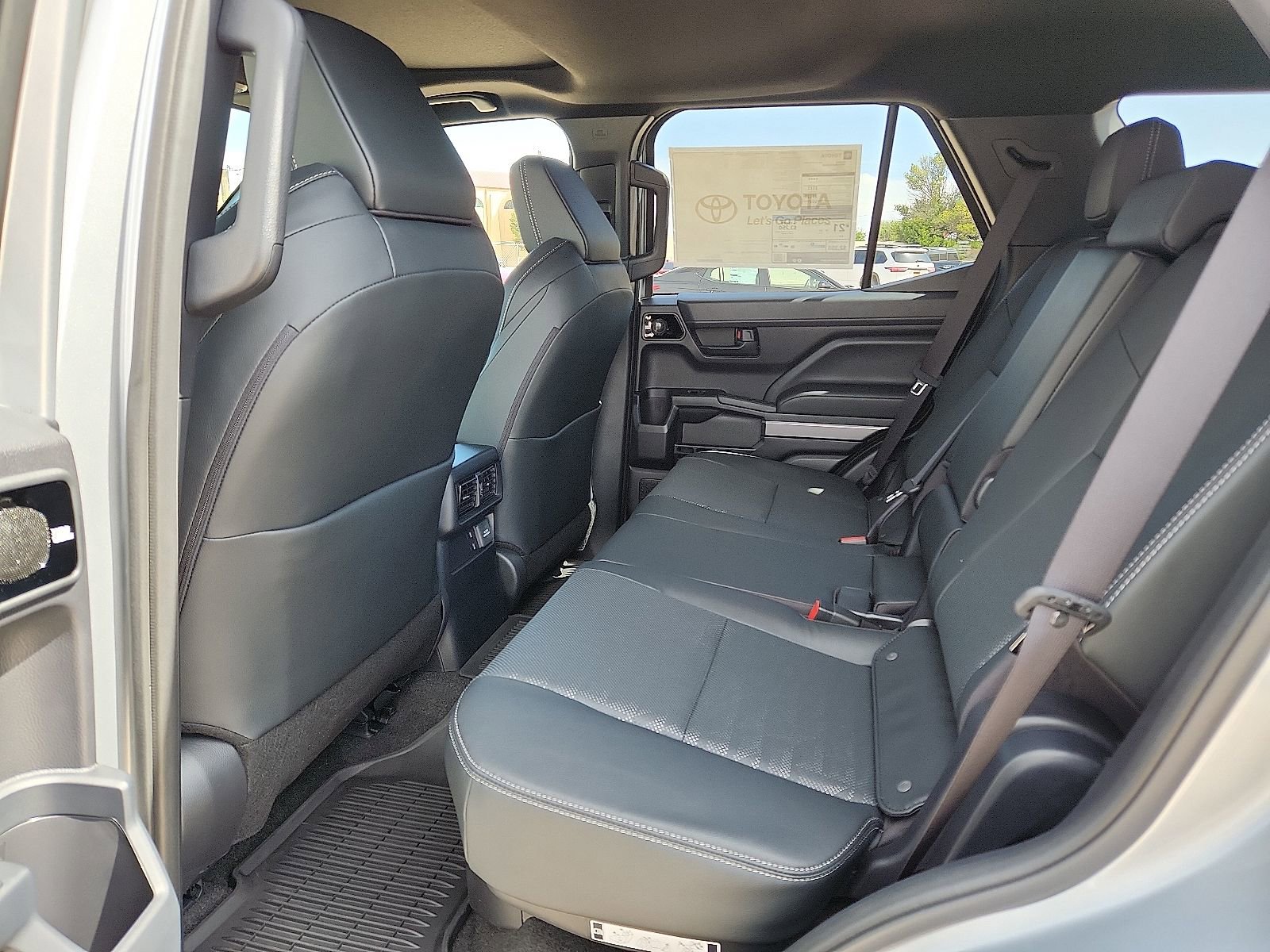 2026 Toyota 4Runner TRD Off-Road Premium - Photo 10