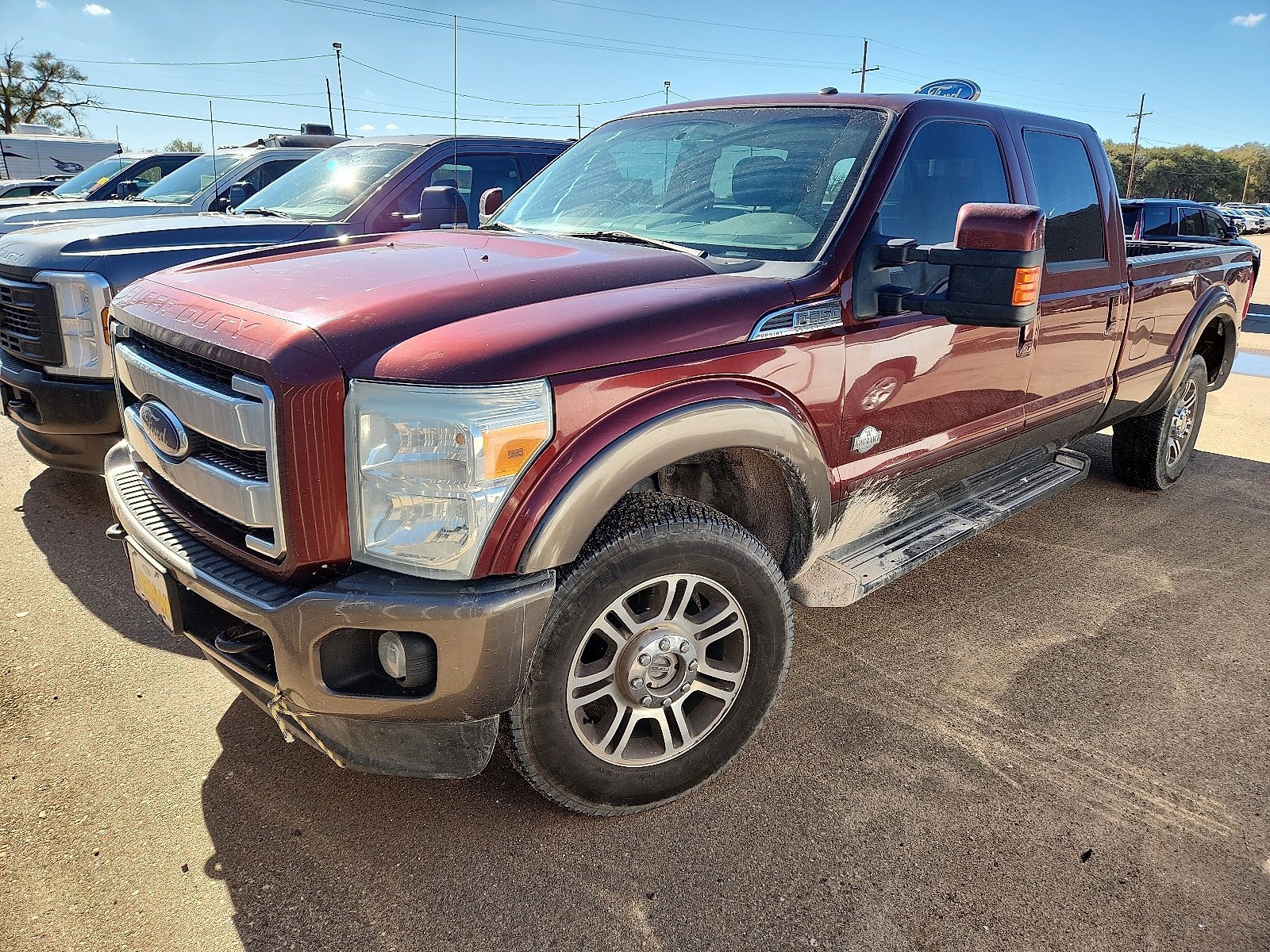 2016 Ford F-350 Super Duty Lariat's photo