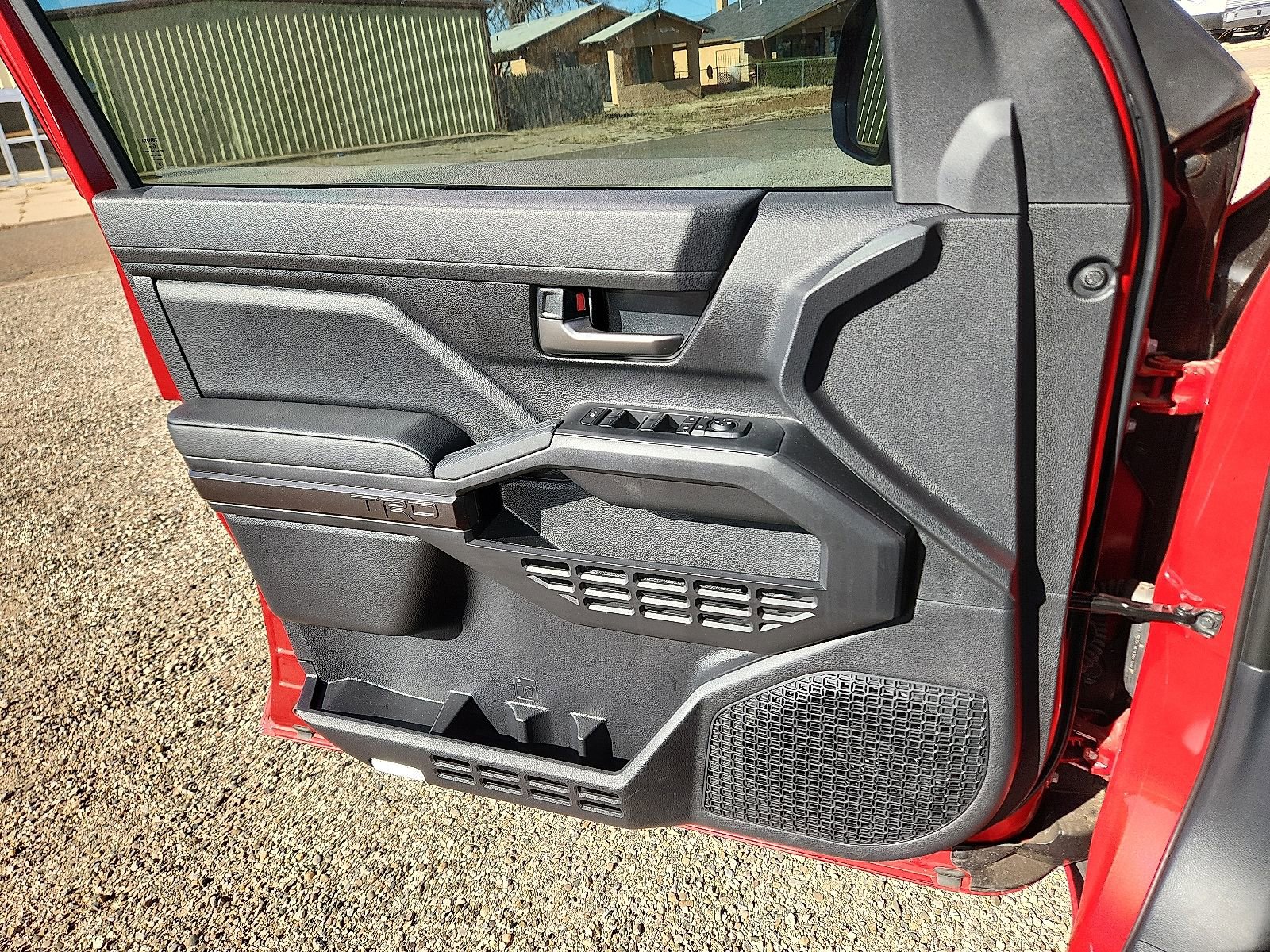 2025 Toyota Tacoma TRD Off Road - Photo 13