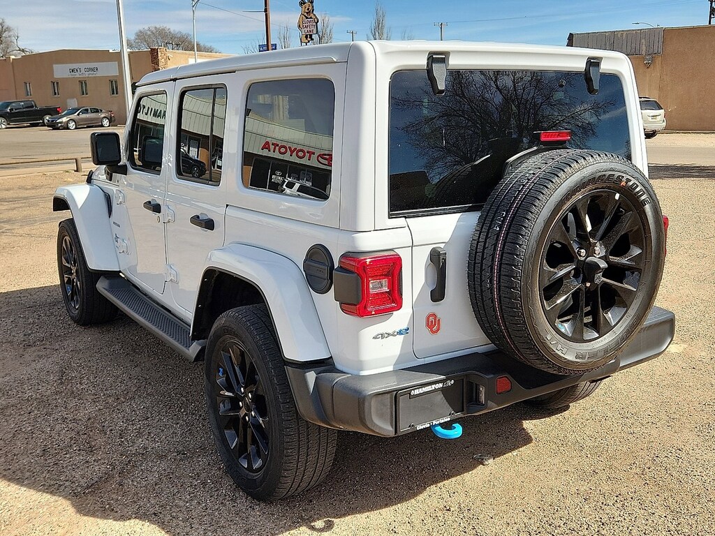 Used 2022 Jeep Wrangler Unlimited Sahara Sport Utility