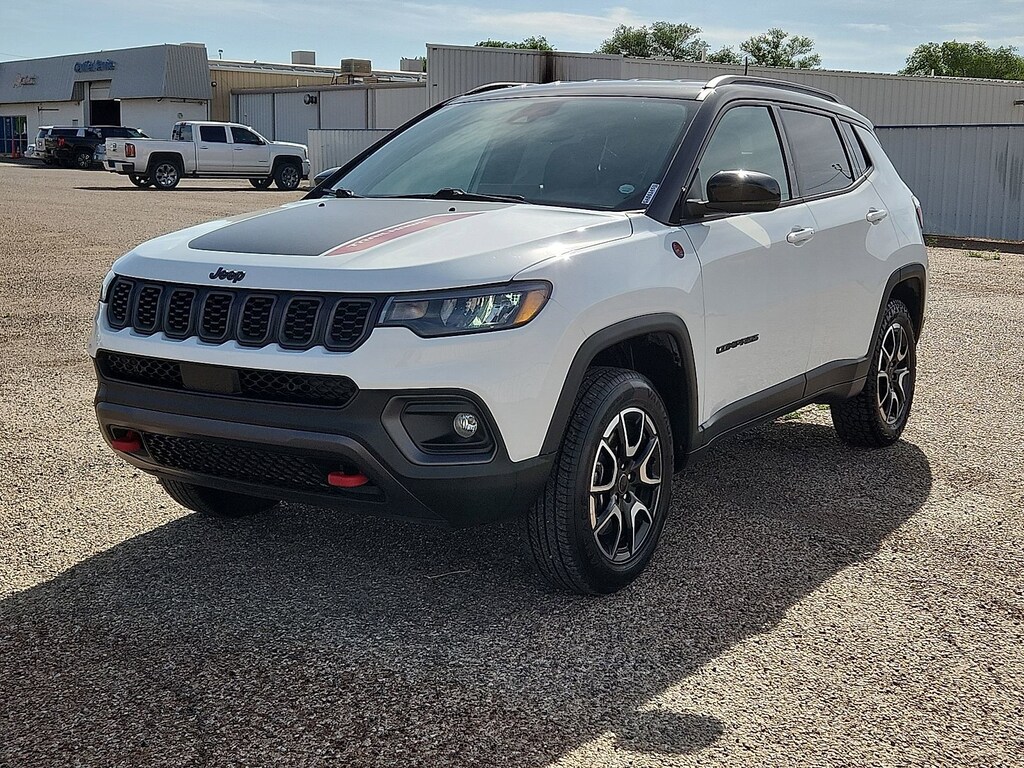 Used 2025 Jeep Compass Trailhawk Sport Utility