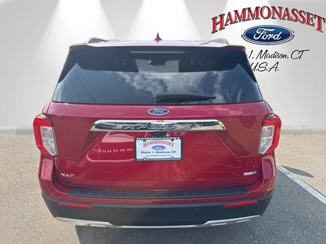 2020 Ford Explorer XLT photo 3