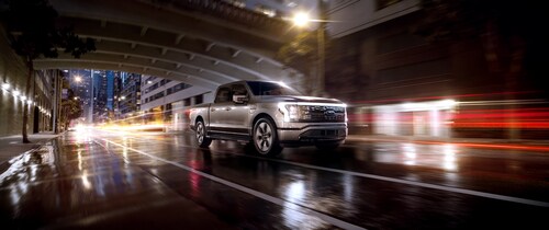 2023-Ford-F150Lightning-Lariat-SuperCrew-Truck-L021.jpg
