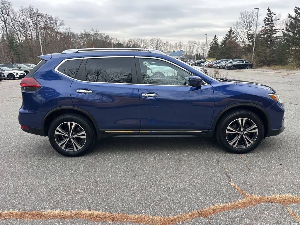 Used 2018 Nissan Rogue SL with VIN JN8AT2MV7JW316656 for sale in North Hampton, NH
