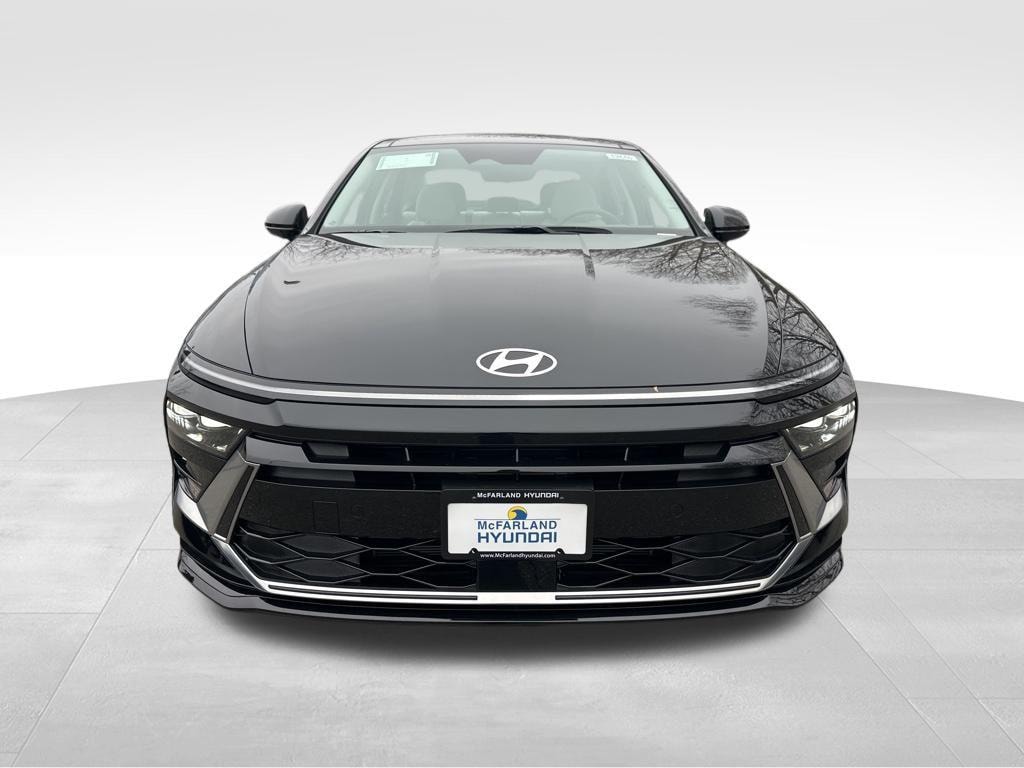 New 2026 Hyundai Sonata Hybrid SEL Sedan