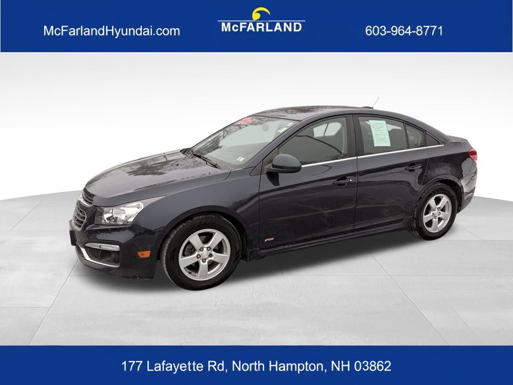 Used 2015 Chevrolet Cruze 1LT with VIN 1G1PC5SB5F7268844 for sale in North Hampton, NH