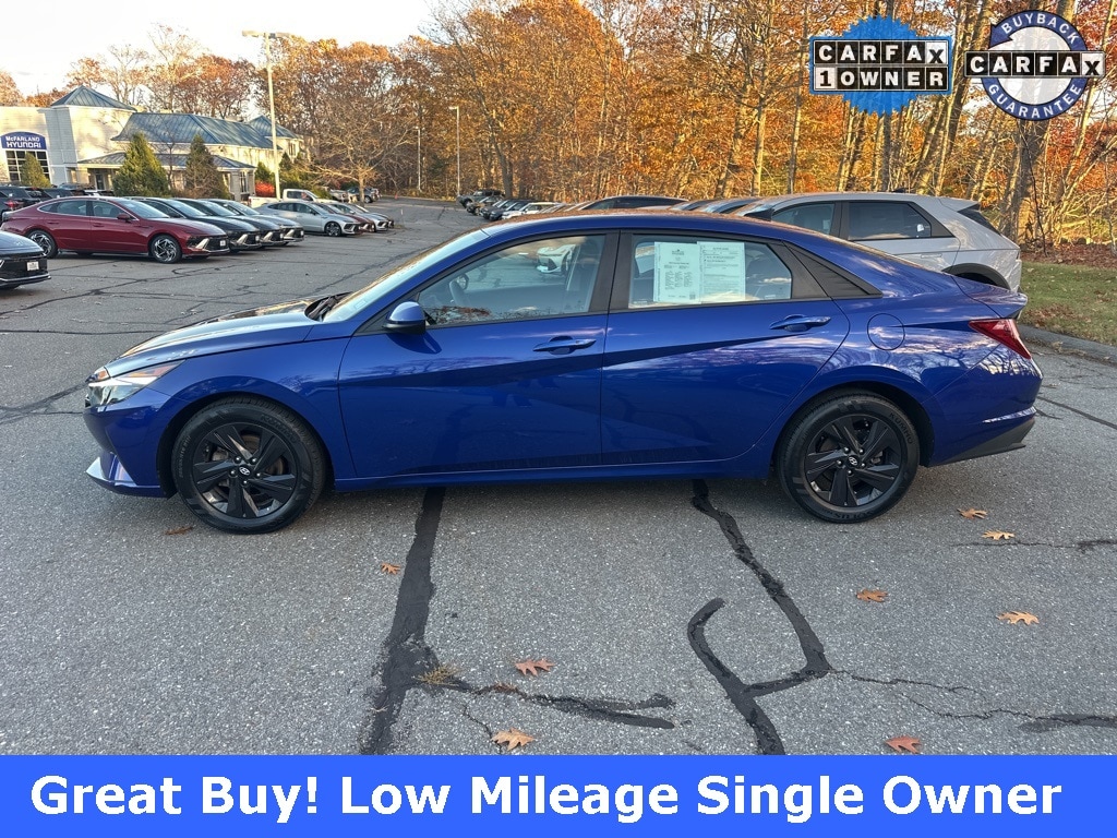 Used 2022 Hyundai Elantra SEL with VIN 5NPLM4AG9NH084012 for sale in North Hampton, NH