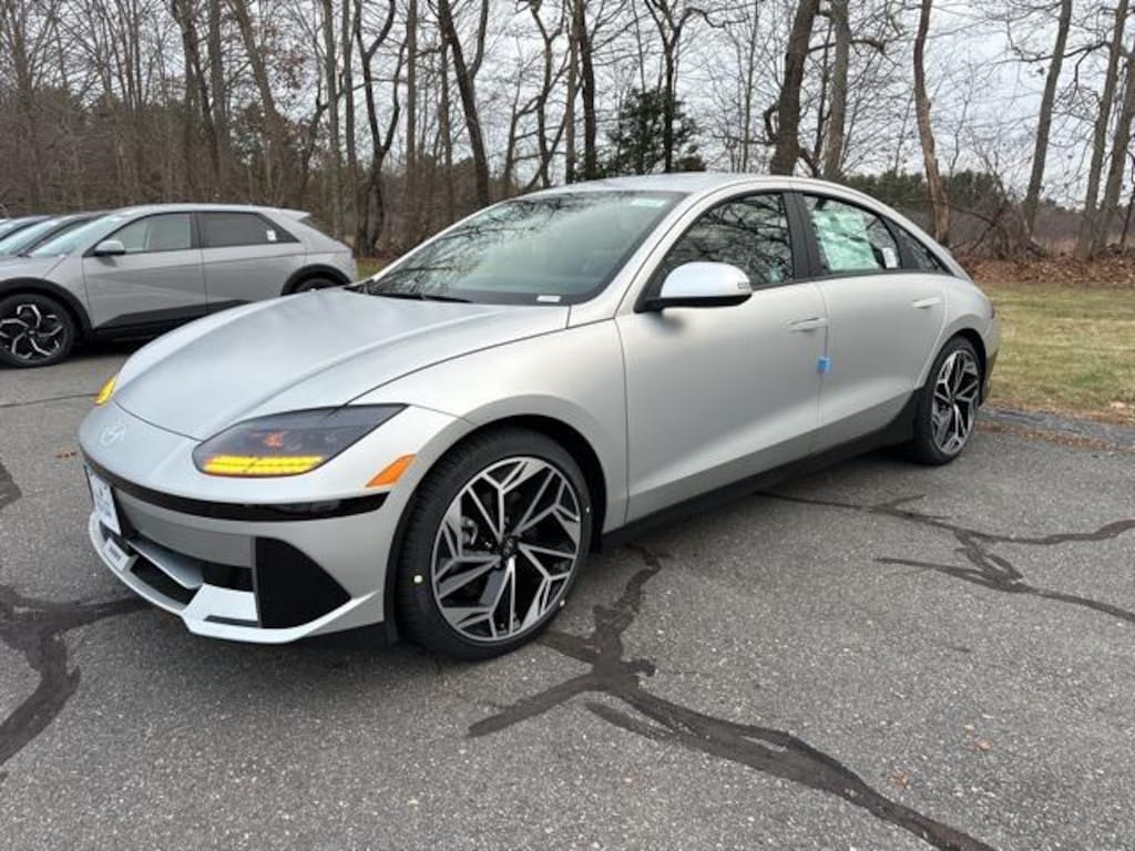 New 2025 Hyundai IONIQ 6 SEL Sedan