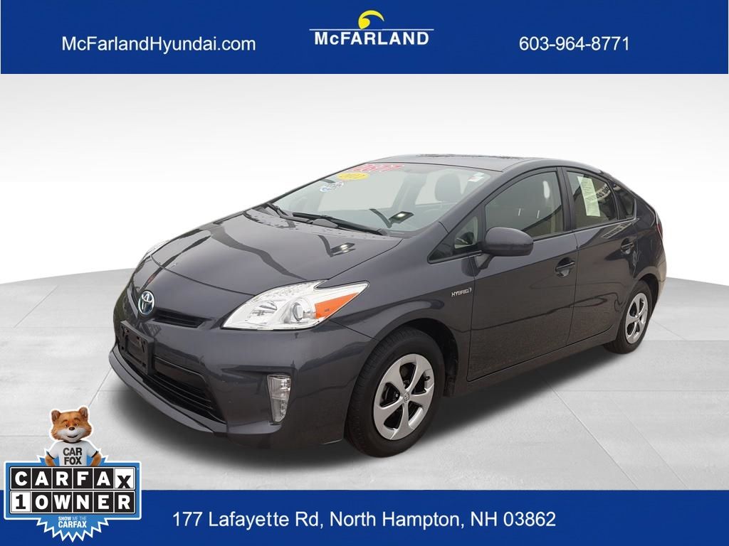 2012 Toyota Prius Two's photo