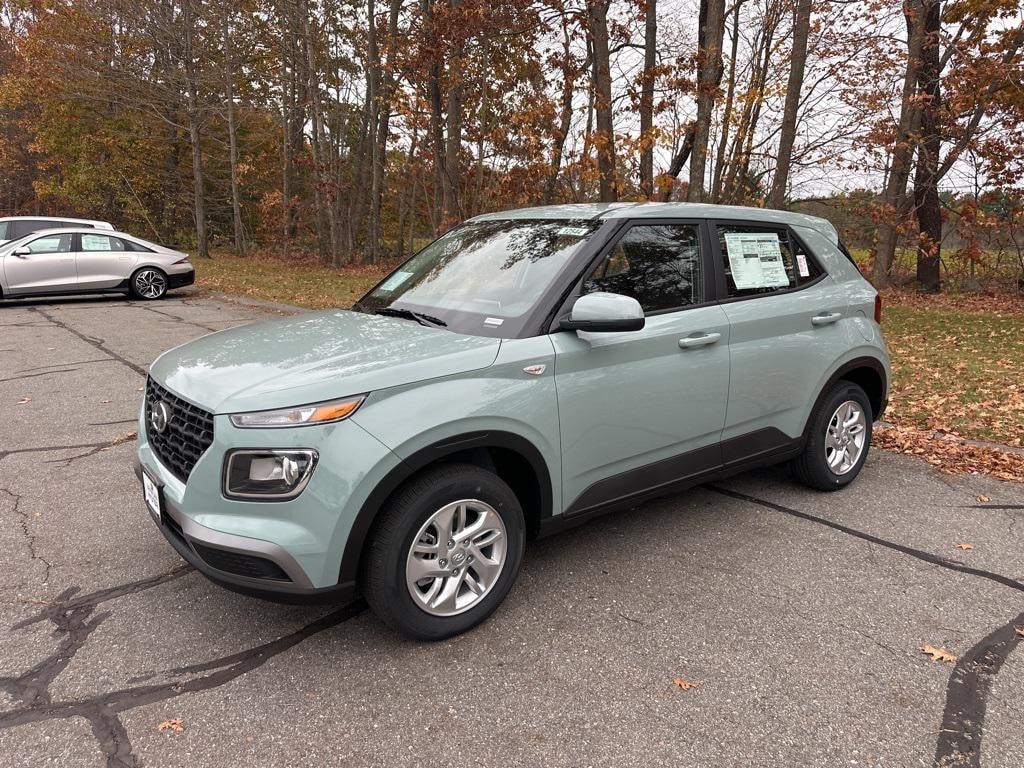 New 2026 Hyundai Venue SE SUV