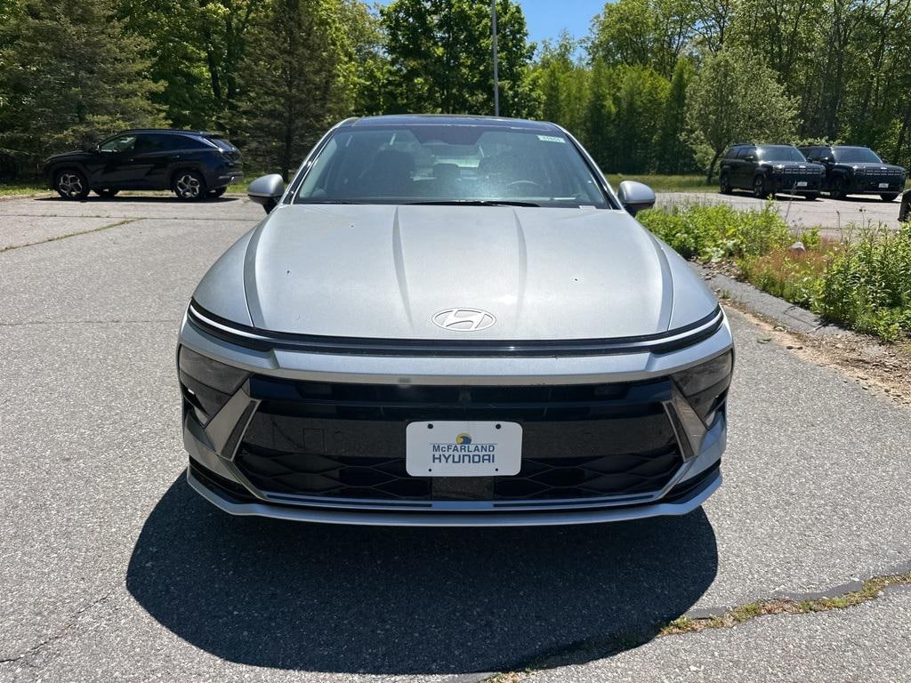 New 2025 Hyundai Sonata Hybrid Limited Sedan
