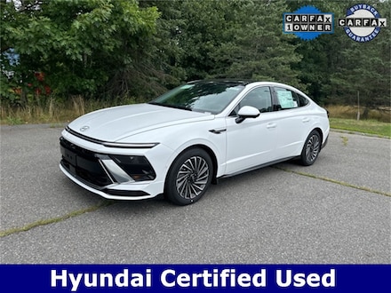 Used 2024 Hyundai Sonata Hybrid Limited Sedan for sale in North Hampton, NH