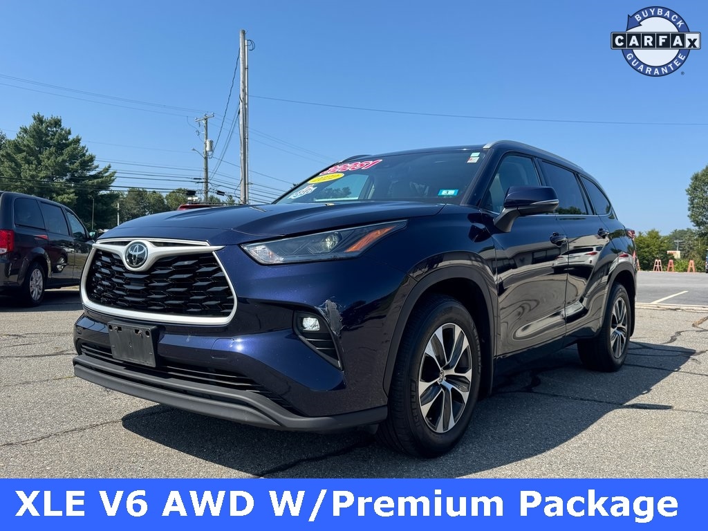 2022 Toyota Highlander XLE's photo