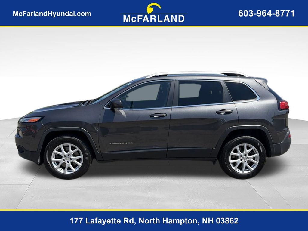 Used 2017 Jeep Cherokee Latitude with VIN 1C4PJMCS3HW591255 for sale in North Hampton, NH