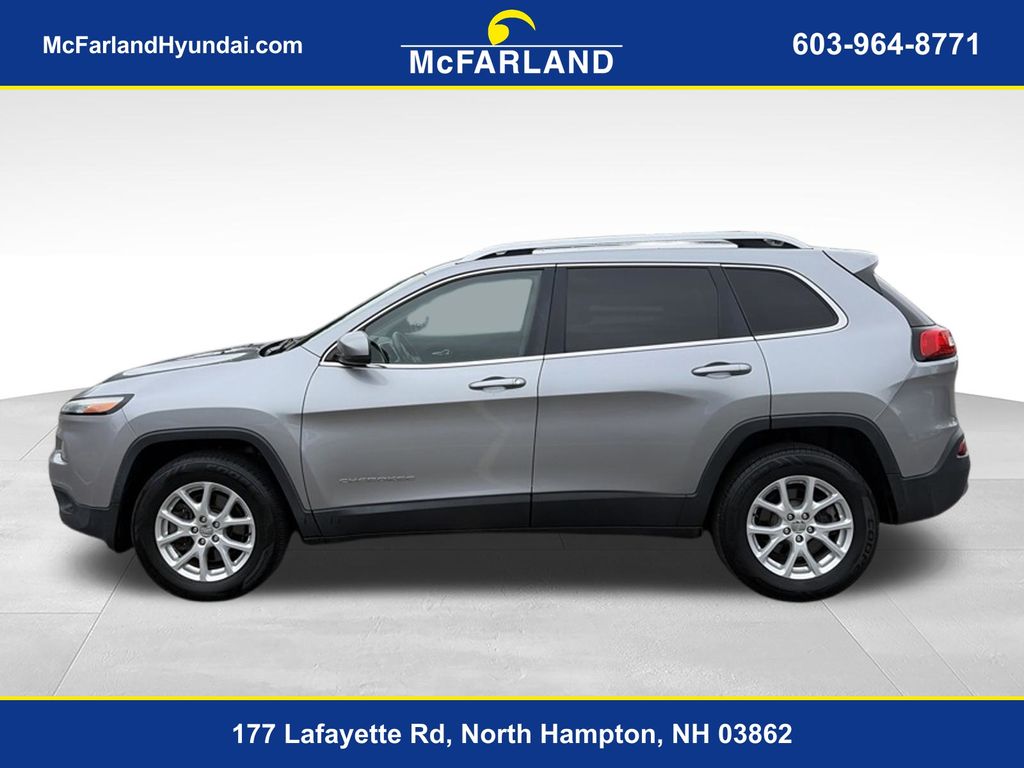 Used 2016 Jeep Cherokee Latitude with VIN 1C4PJMCBXGW203212 for sale in North Hampton, NH