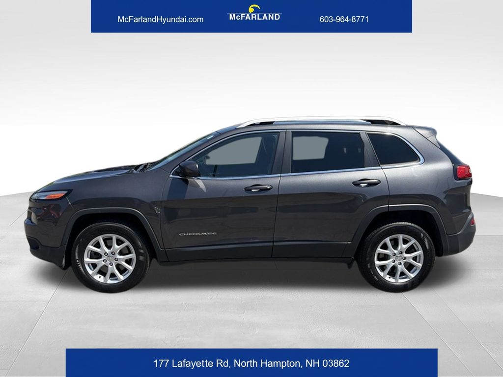 Used 2017 Jeep Cherokee Latitude with VIN 1C4PJMCS3HW591255 for sale in North Hampton, NH